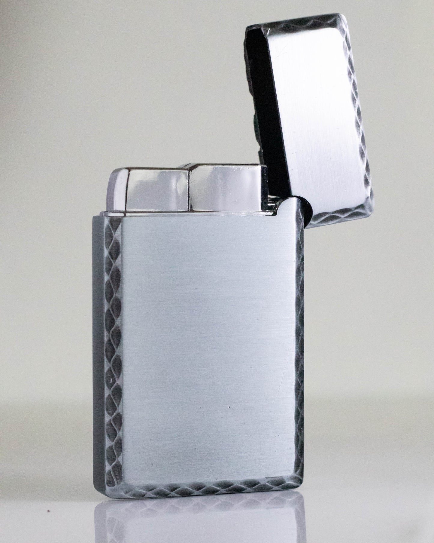 Bricheta Neptun (argintiu închis)