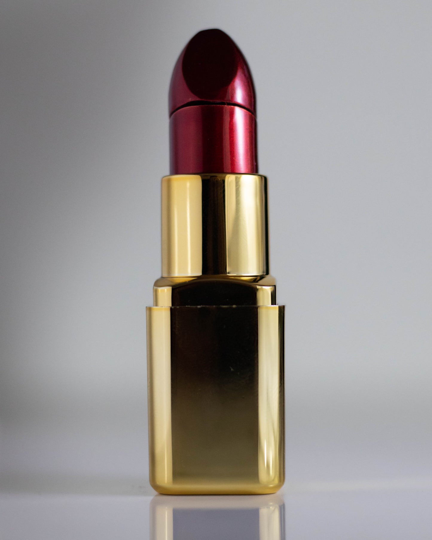 Bricheta Rujul Flacării (auriu)