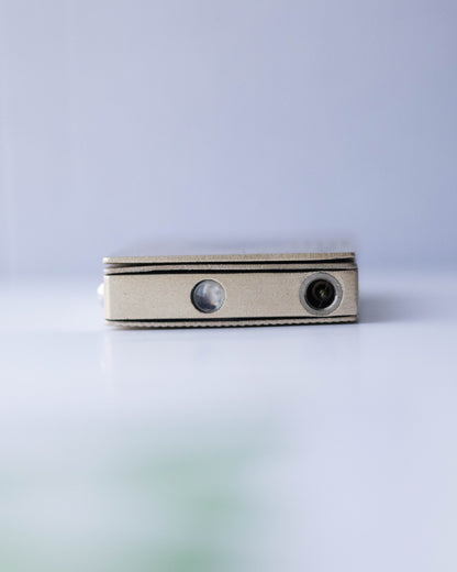 Bricheta Inimă Neagră (auriu)